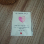 Pocket hug hartje roze/wit